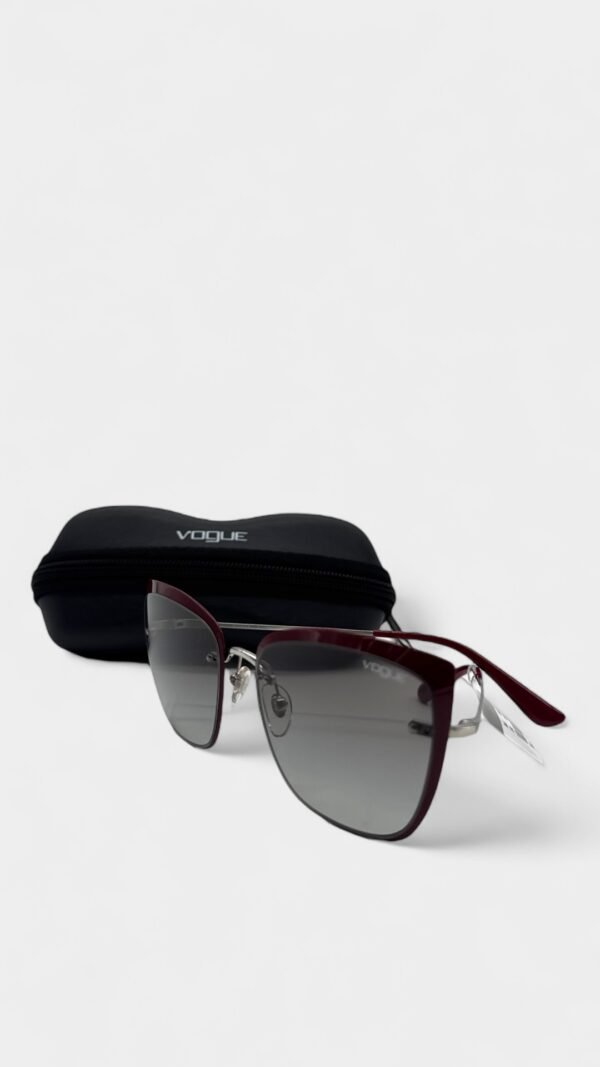 VOGUE - CAT EYE SUNGLASSES - Image 2